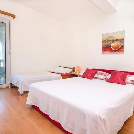 Apartments Tomislav โตรกีร์ ภายนอก รูปภาพ